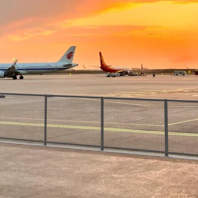 358 mesh fence post in airport