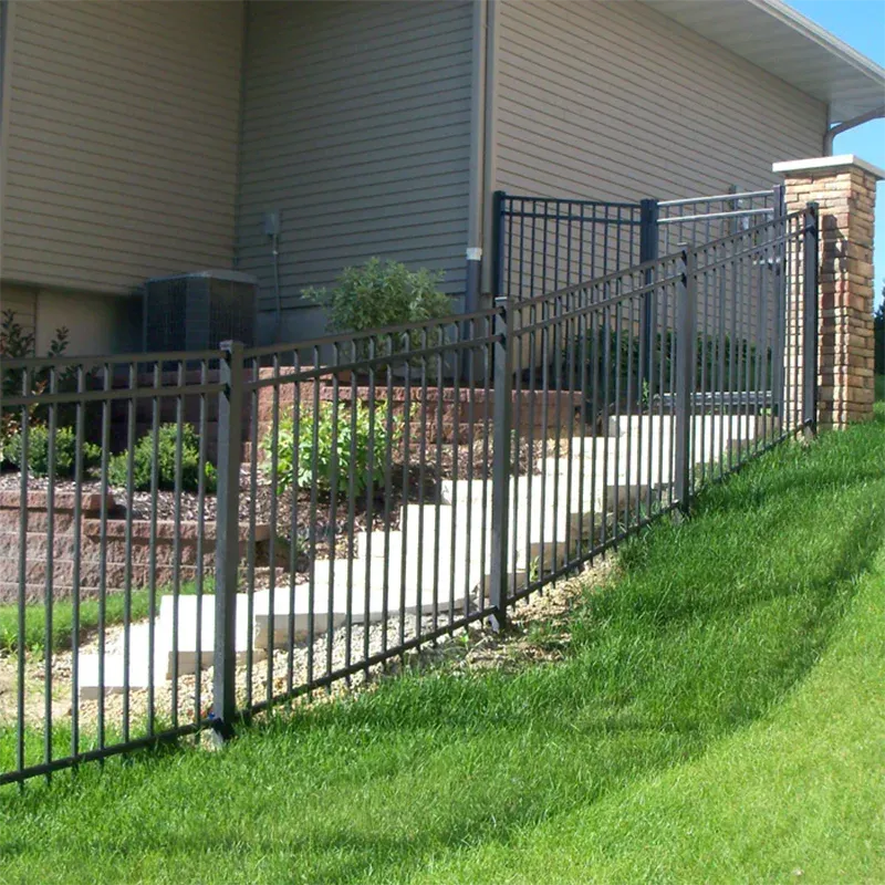 Adjustable Fence Brackets in Steel Flat Top Rackable Fence