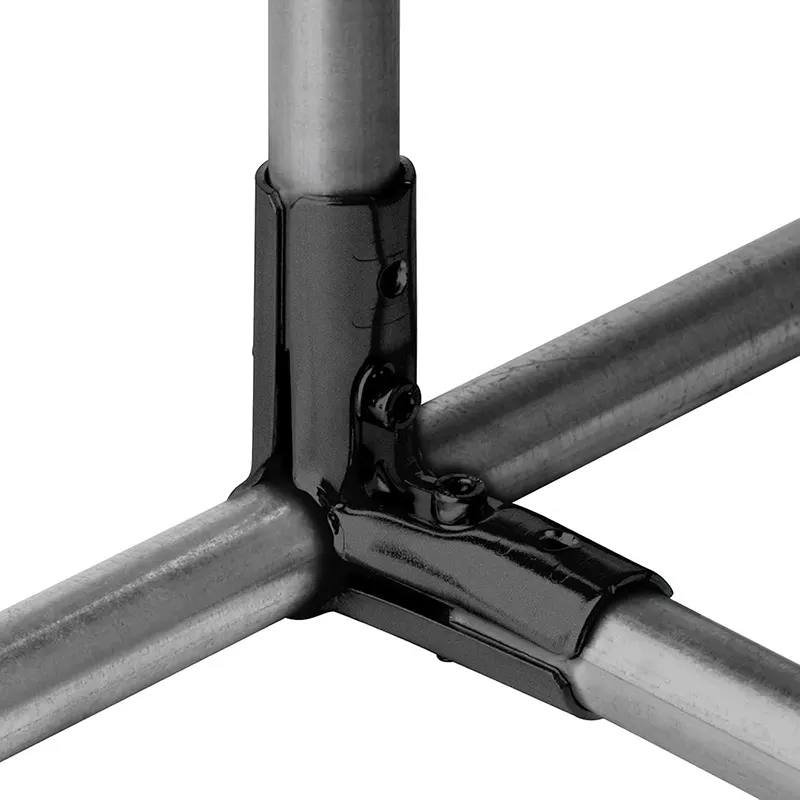 Fence Pipe Side Outlet Cross Application