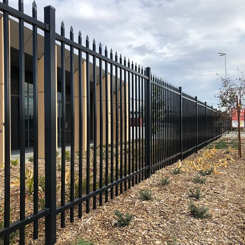 Galvanized Steel Spear Top Fencing Application