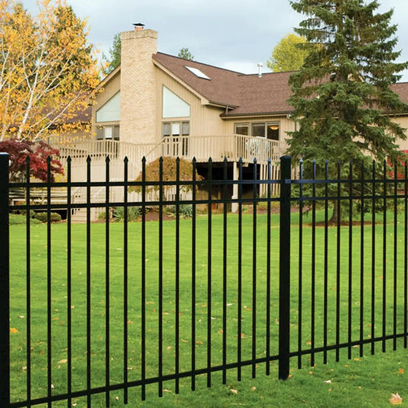 Spear Top Rackable Fence Application