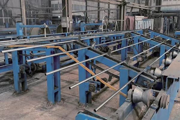 Temporary Fence Pipe Cutting