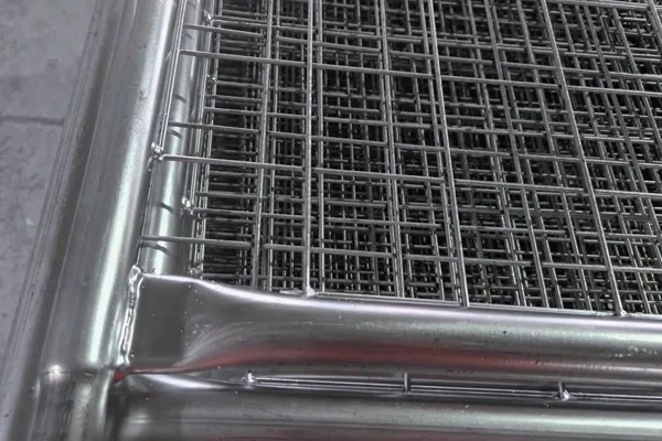 Surface Treatment of Temporary Fence Panel