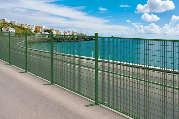 Temporary Fence near road