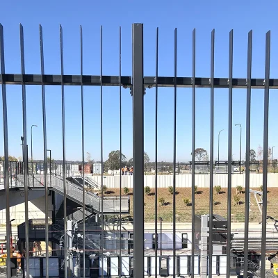 Vertical Blade Fence Application
