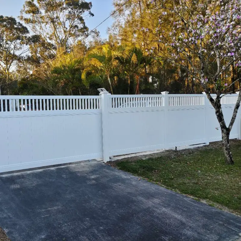 6ft vinyl picket privacy fence with gate