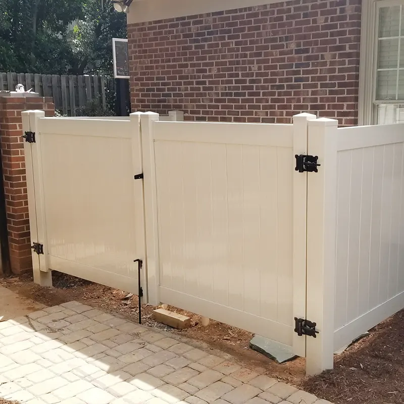 Double Swing Vinyl Gate Application