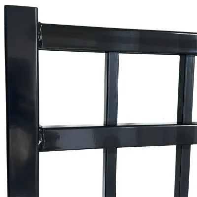 Flat Top Rackable Gate Detail